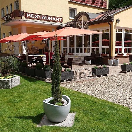 Wachenheim an der Weinstraße Hotel Goldbaechel מראה חיצוני תמונה