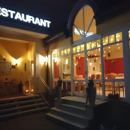 Wachenheim an der Weinstraße Hotel Goldbaechel מראה חיצוני תמונה