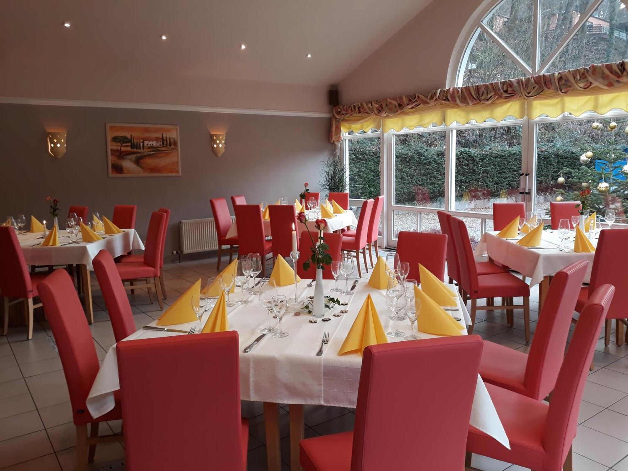 Wachenheim an der Weinstraße Hotel Goldbaechel מראה חיצוני תמונה