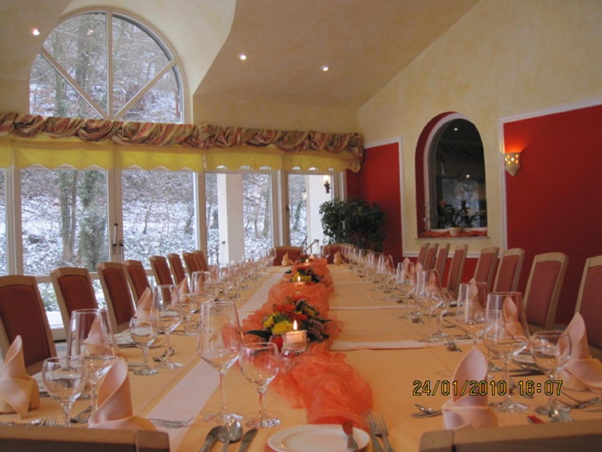 Wachenheim an der Weinstraße Hotel Goldbaechel מראה חיצוני תמונה