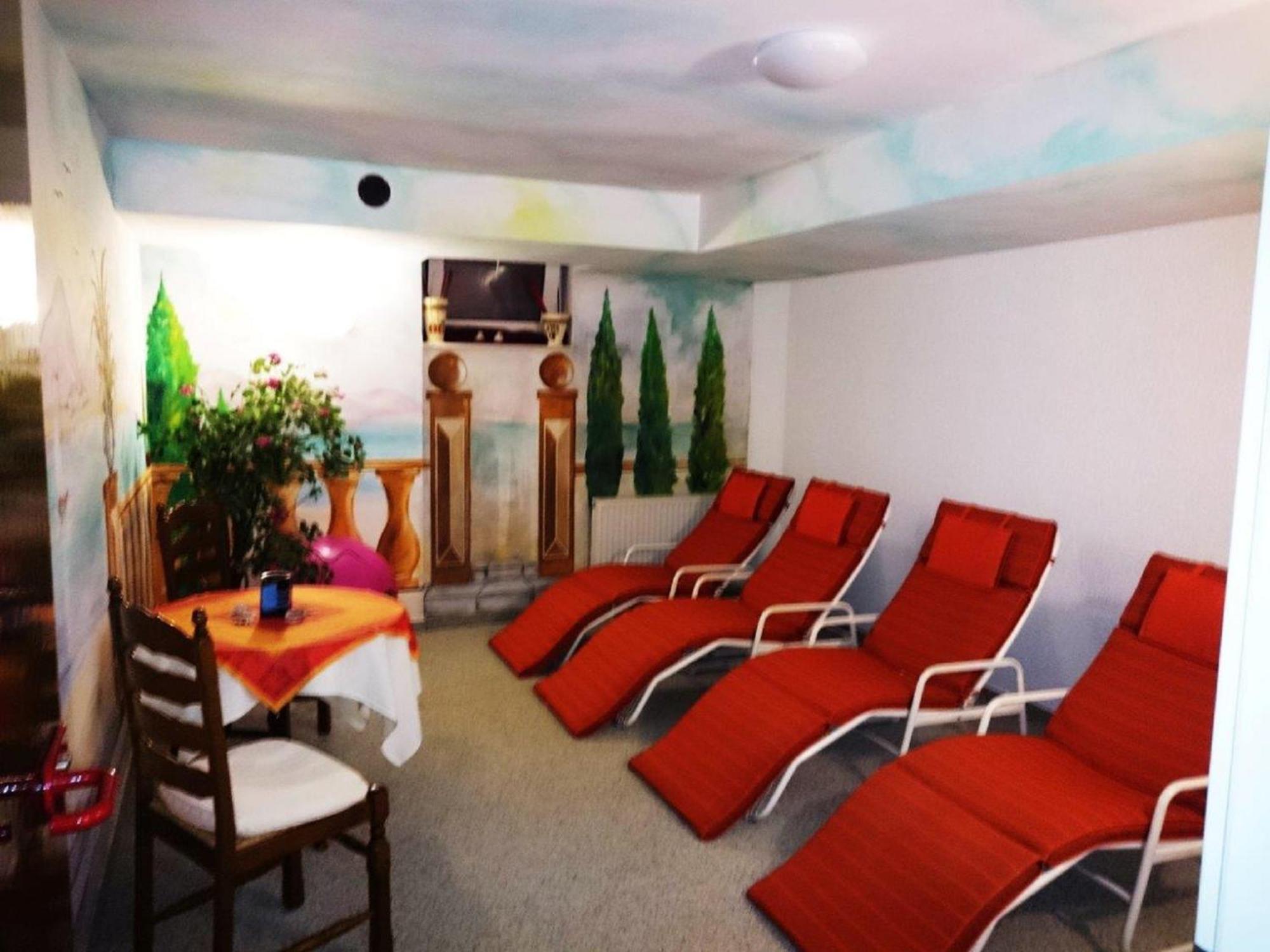 Wachenheim an der Weinstraße Hotel Goldbaechel מראה חיצוני תמונה