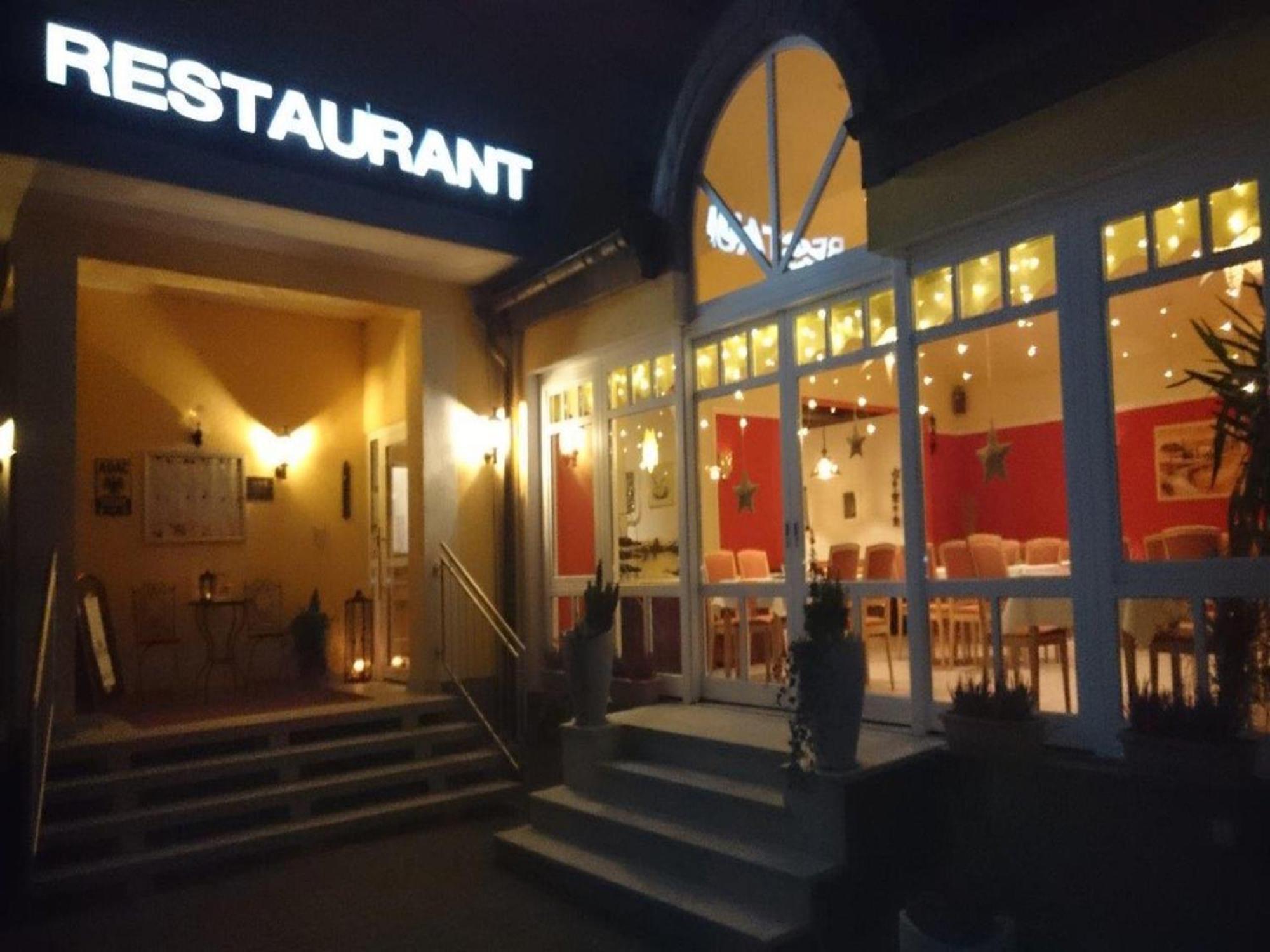 Wachenheim an der Weinstraße Hotel Goldbaechel מראה חיצוני תמונה
