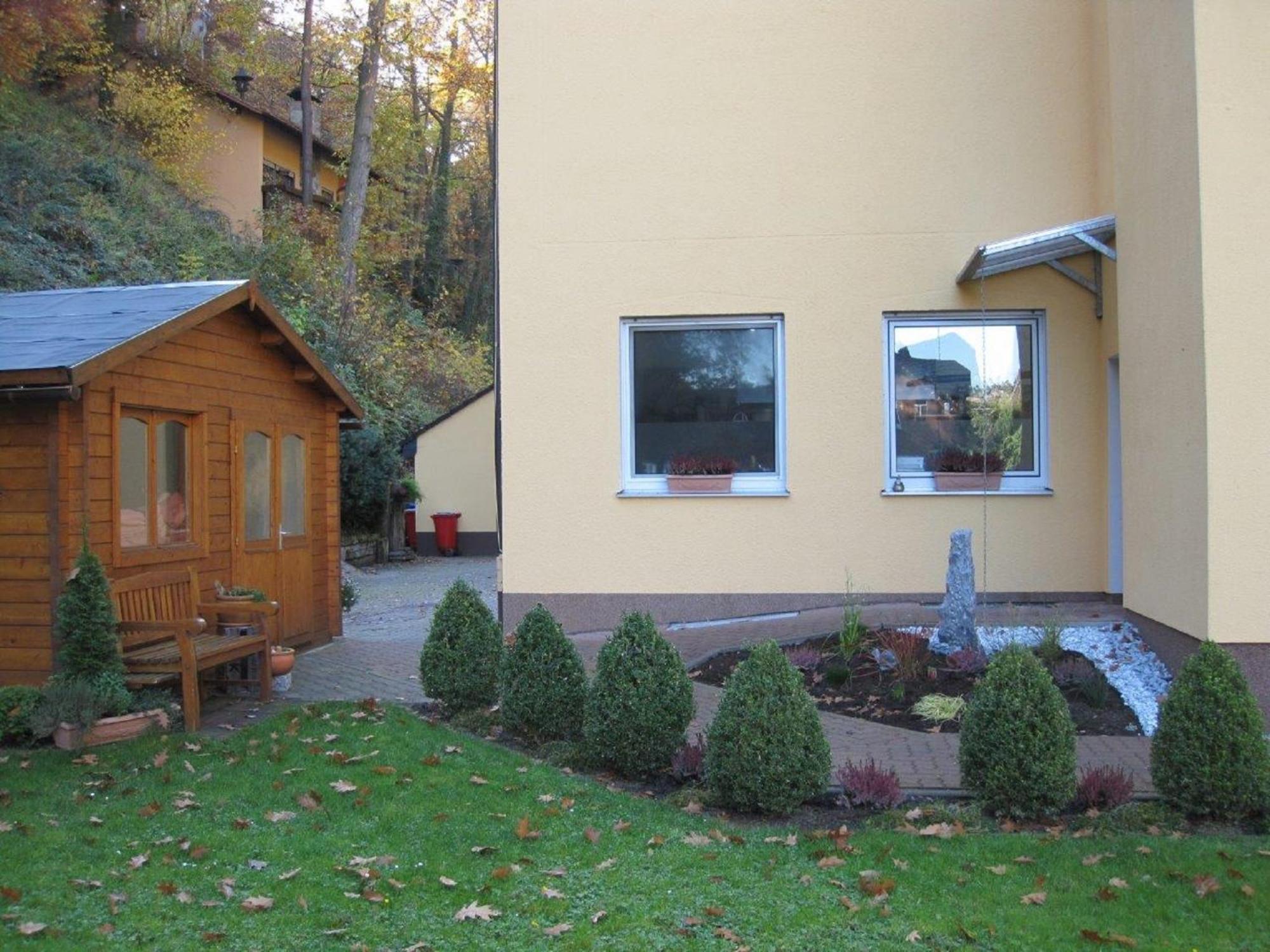 Wachenheim an der Weinstraße Hotel Goldbaechel מראה חיצוני תמונה